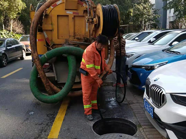 吴川排污管道清淤